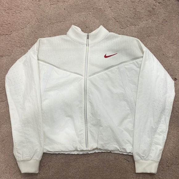 NIKE WINDBREAKER SIZE LARGE - Picture 2 of 6